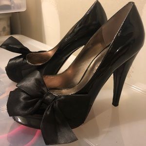 Paris Hilton Bow heels